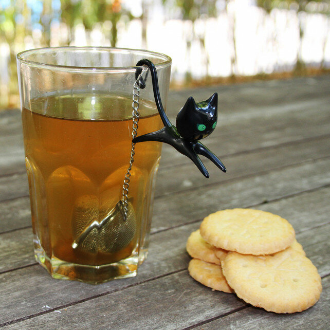 Thee infuser Zwarte Kat. Chatbonthe Pylones.
