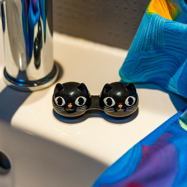 Kattenlensdoos - Matou vu zwart