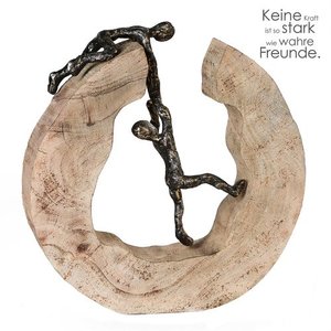 Sculpture. Teamwork. Hout.
